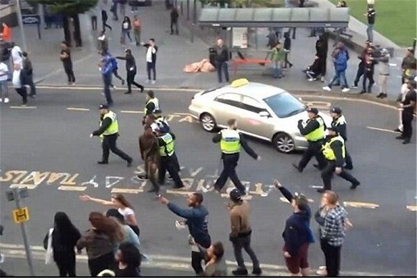 چاقوکشی در داخل قطار/ دو مظنون بازداشت شدند